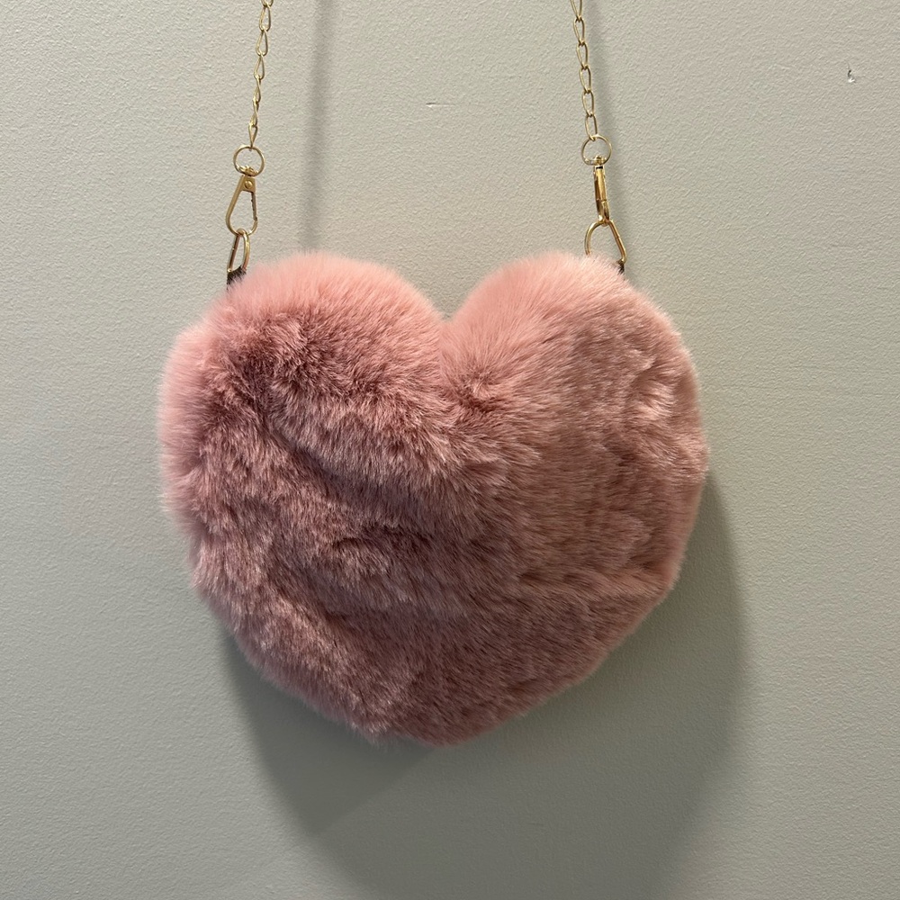 🔥🆕🔥Heart-Shaped Pink Plush Crossbody Bag - Picture 3 of 3